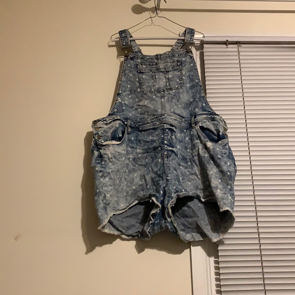 Starry overall short overalls